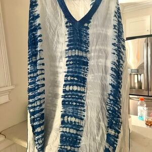 Walker and wade caftan. Blue and white , stunning